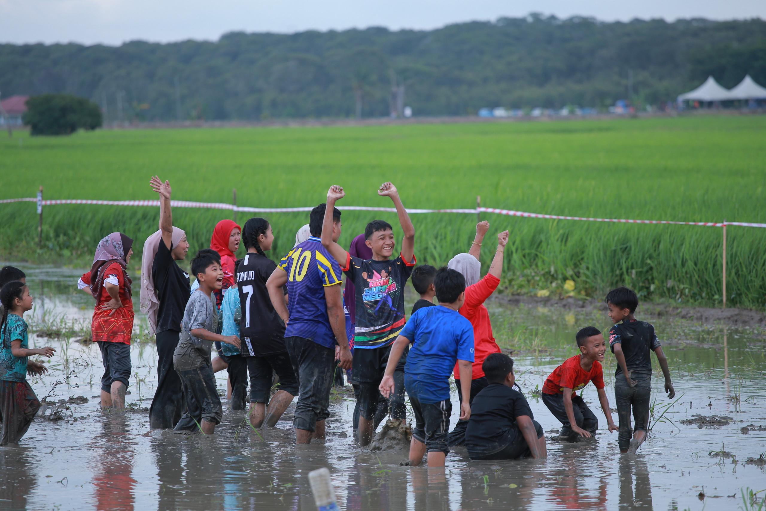 Sorotan Festival D'Bendang